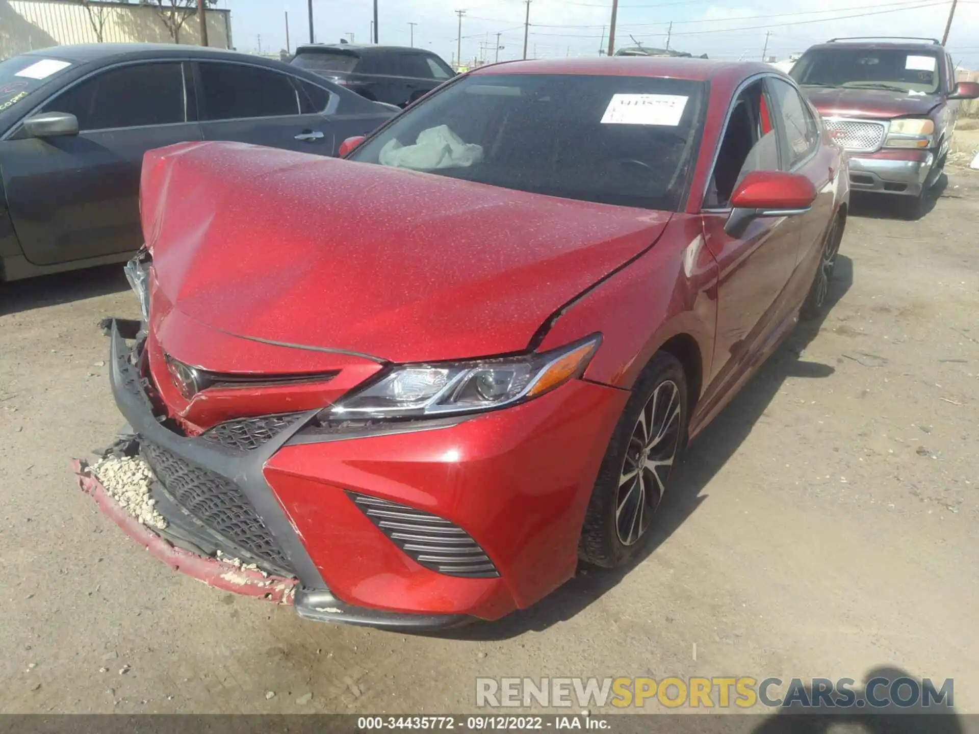 2 Photograph of a damaged car 4T1M11BK3LU006290 TOYOTA CAMRY 2020