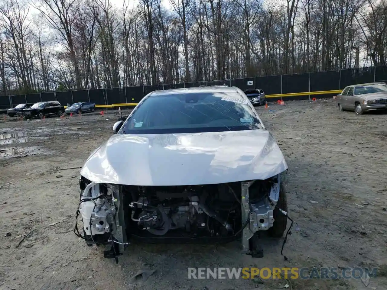 9 Photograph of a damaged car 4T1M11BK3LU016169 TOYOTA CAMRY 2020