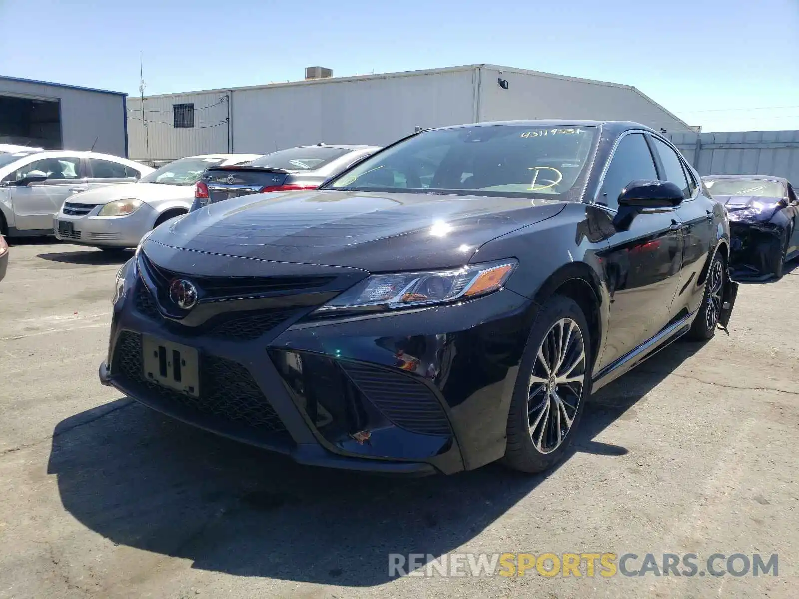 2 Photograph of a damaged car 4T1M11BK4LU014690 TOYOTA CAMRY 2020