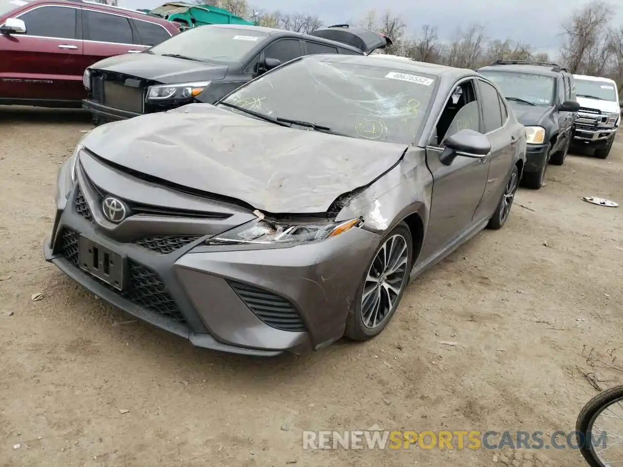 2 Photograph of a damaged car 4T1M11BK5LU011460 TOYOTA CAMRY 2020