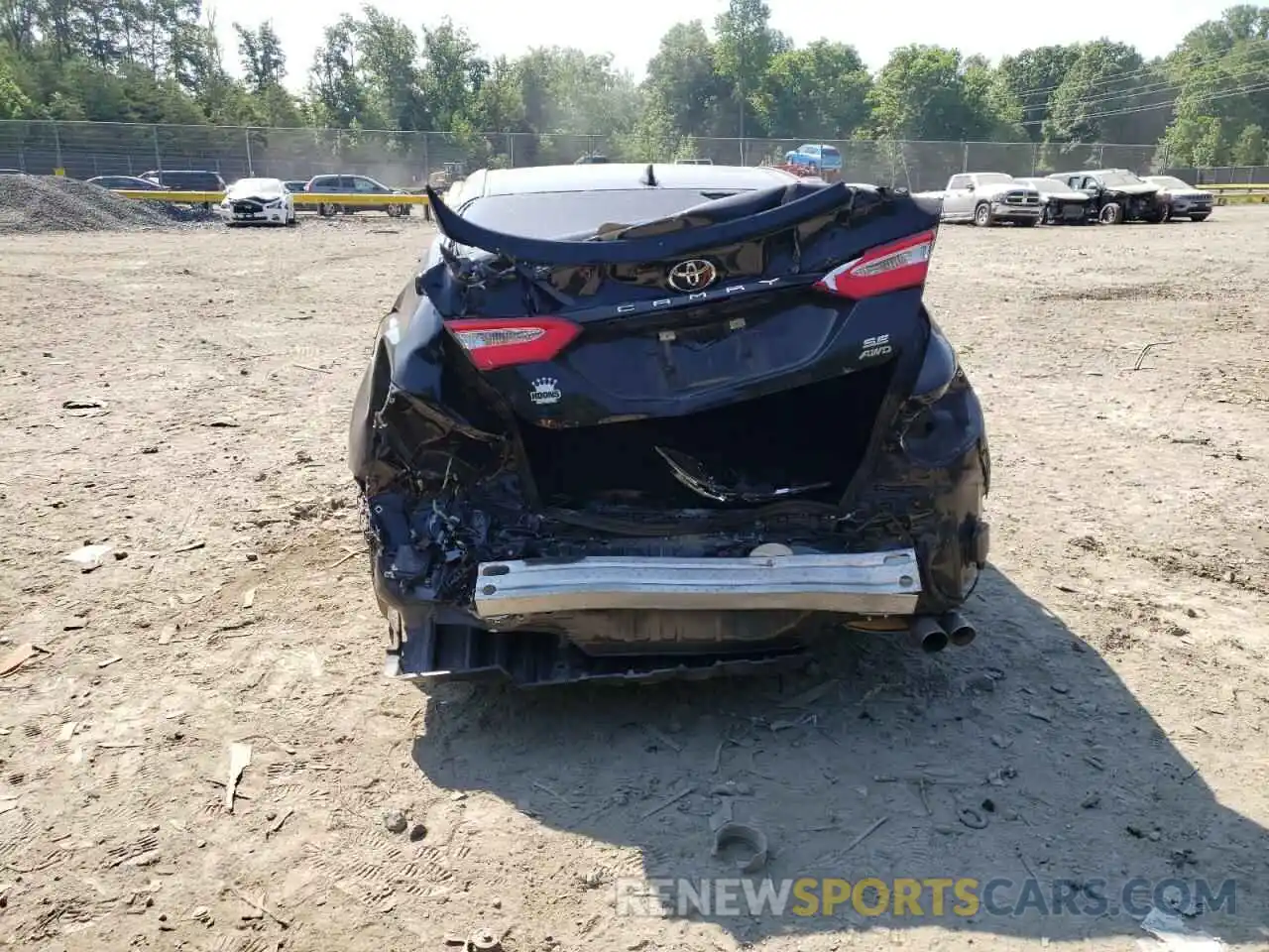 9 Photograph of a damaged car 4T1M11BK9LU012076 TOYOTA CAMRY 2020