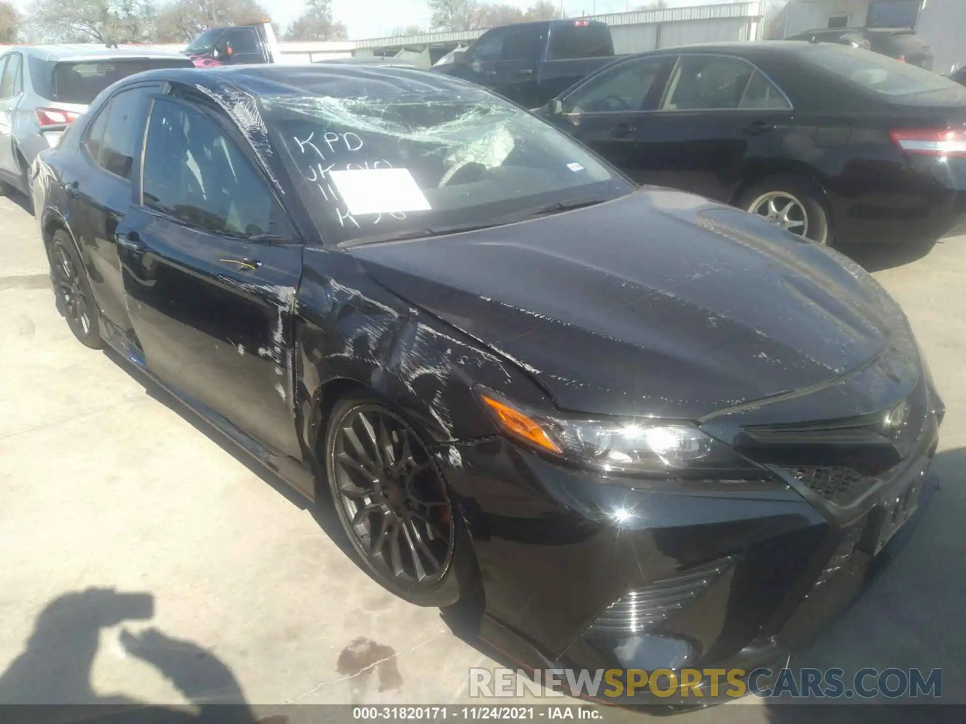 1 Photograph of a damaged car 4T1NZ1AK0LU034692 TOYOTA CAMRY 2020