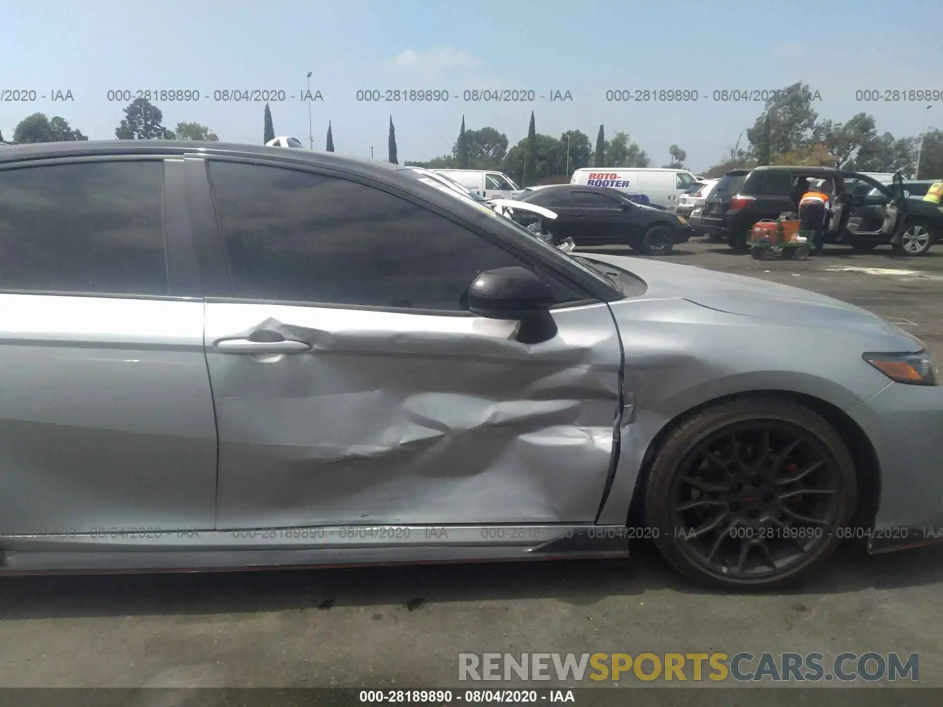 6 Photograph of a damaged car 4T1NZ1AK0LU035468 TOYOTA CAMRY 2020