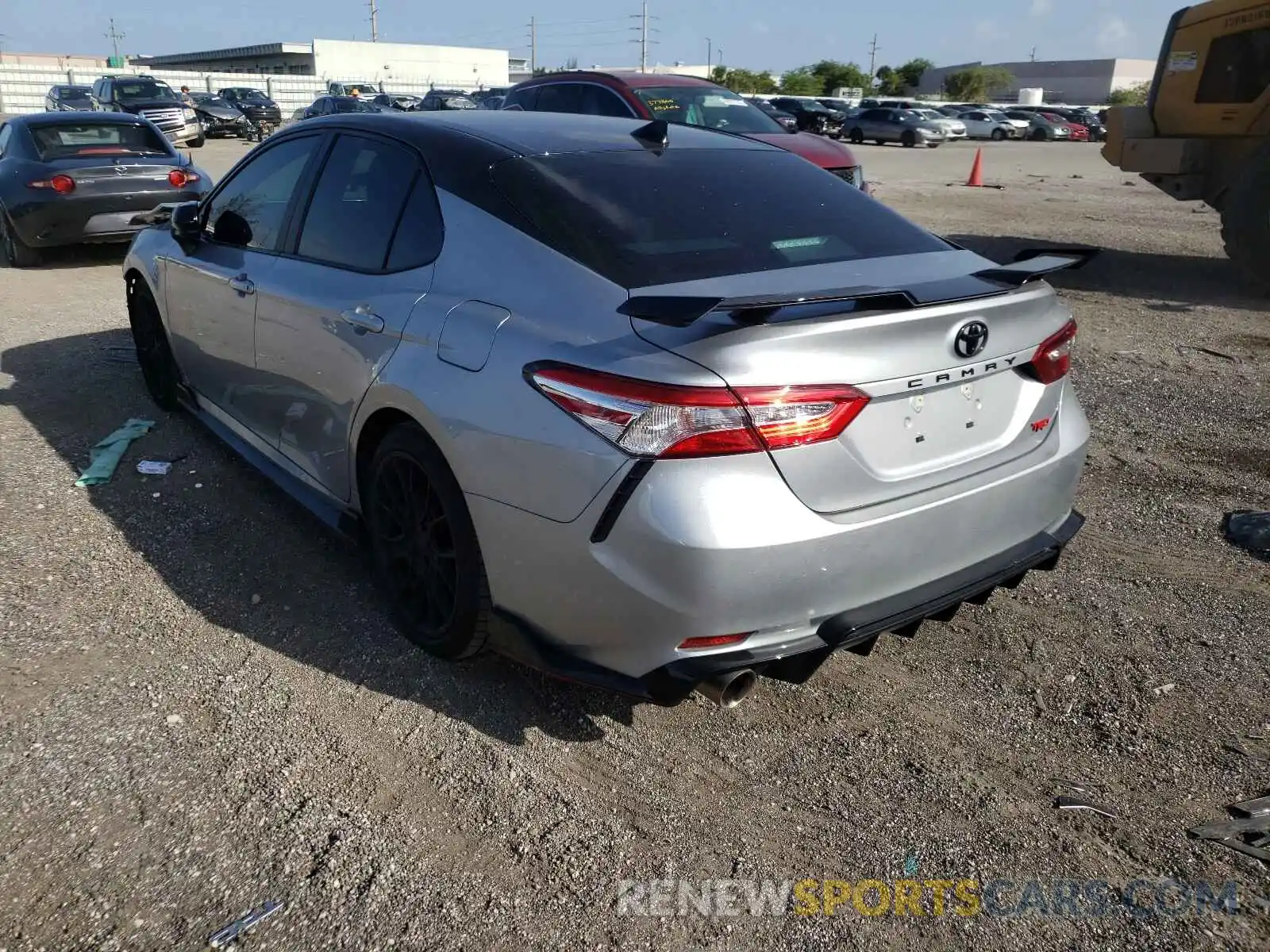 3 Photograph of a damaged car 4T1NZ1AK0LU036684 TOYOTA CAMRY 2020