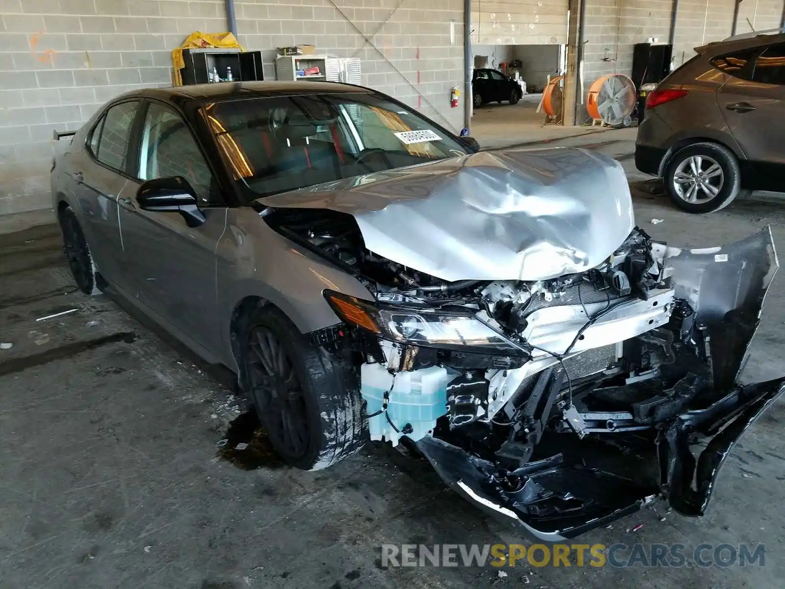 1 Photograph of a damaged car 4T1NZ1AK0LU038497 TOYOTA CAMRY 2020