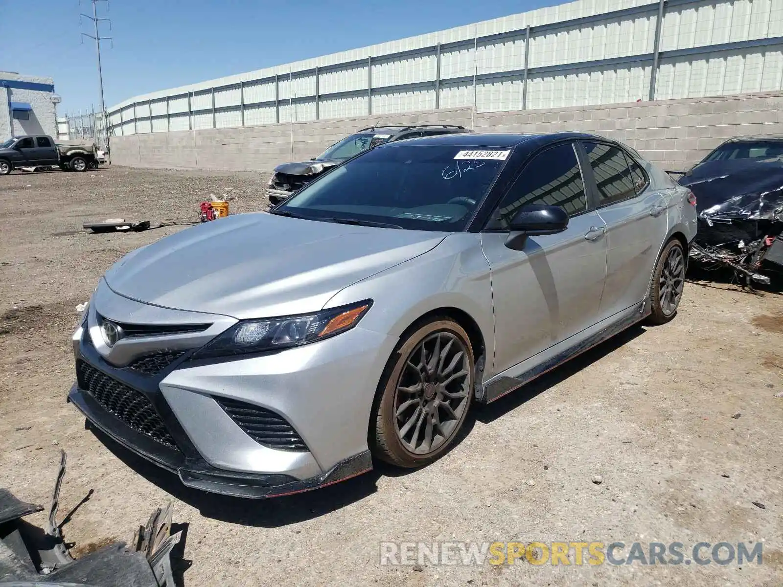 2 Photograph of a damaged car 4T1NZ1AK0LU041920 TOYOTA CAMRY 2020