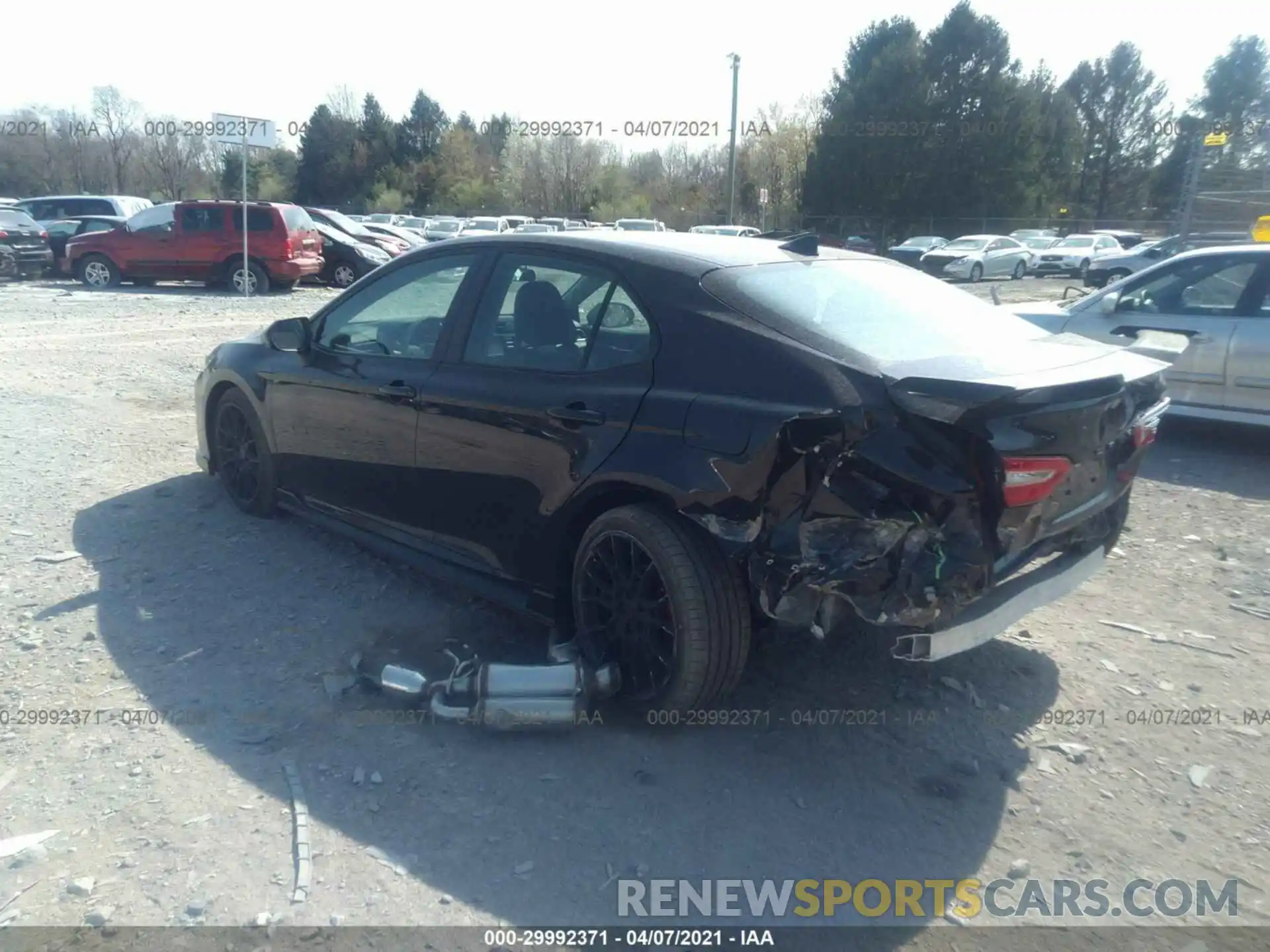 3 Photograph of a damaged car 4T1NZ1AK0LU043683 TOYOTA CAMRY 2020