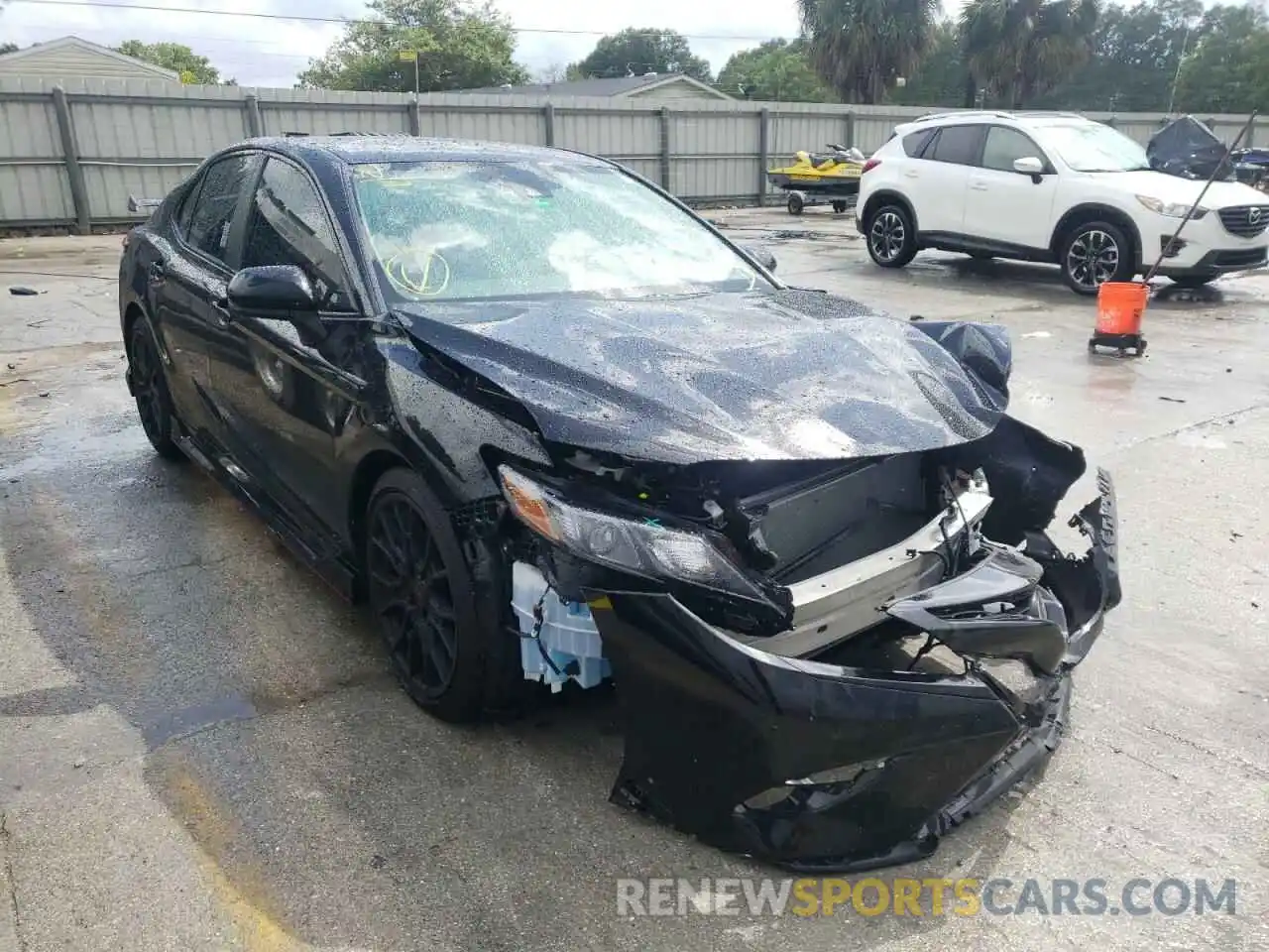 1 Photograph of a damaged car 4T1NZ1AK0LU046664 TOYOTA CAMRY 2020