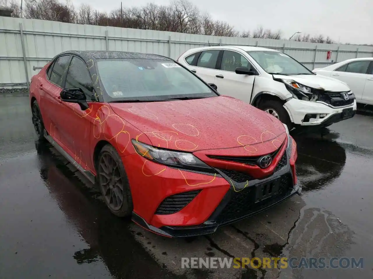 1 Photograph of a damaged car 4T1NZ1AK1LU038363 TOYOTA CAMRY 2020