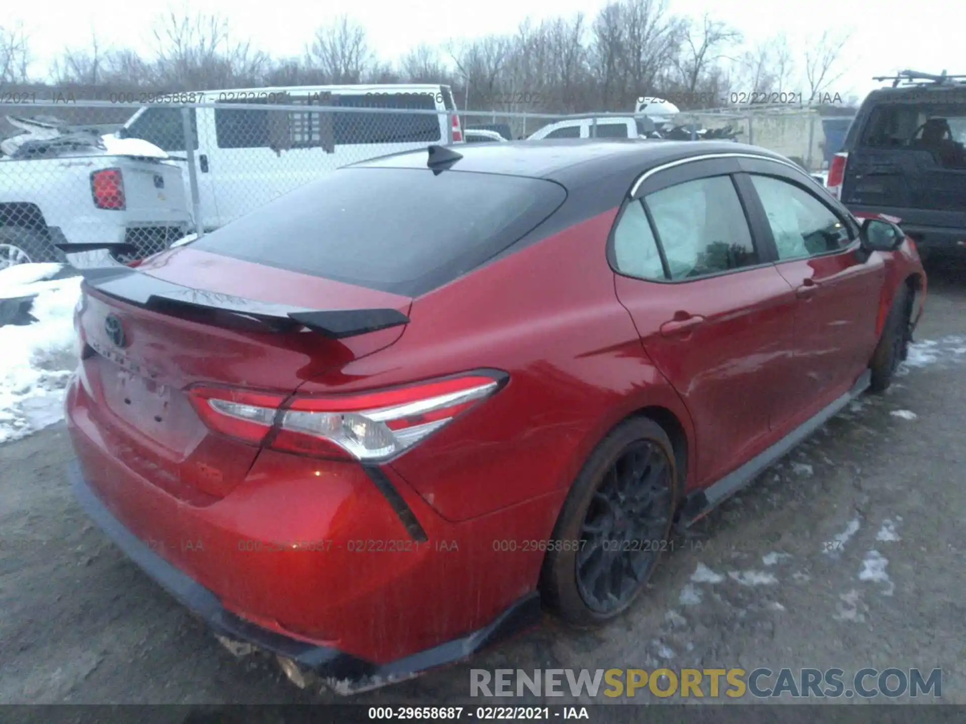 4 Photograph of a damaged car 4T1NZ1AK1LU043157 TOYOTA CAMRY 2020