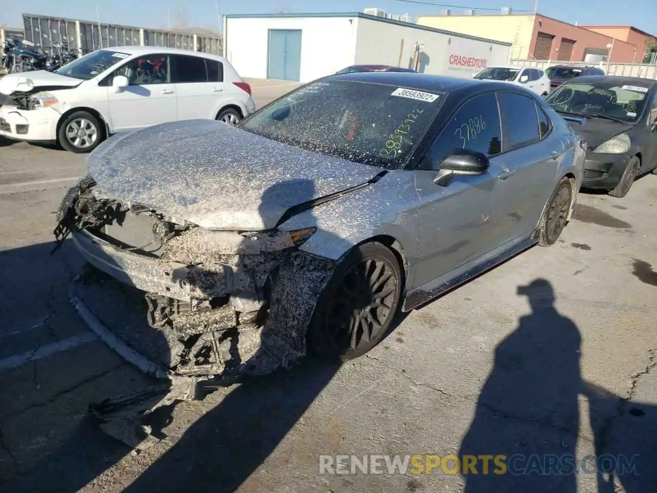 2 Photograph of a damaged car 4T1NZ1AK2LU036654 TOYOTA CAMRY 2020