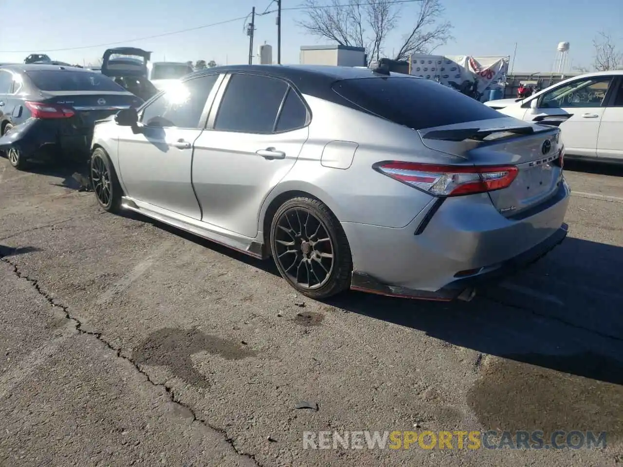 3 Photograph of a damaged car 4T1NZ1AK2LU036654 TOYOTA CAMRY 2020