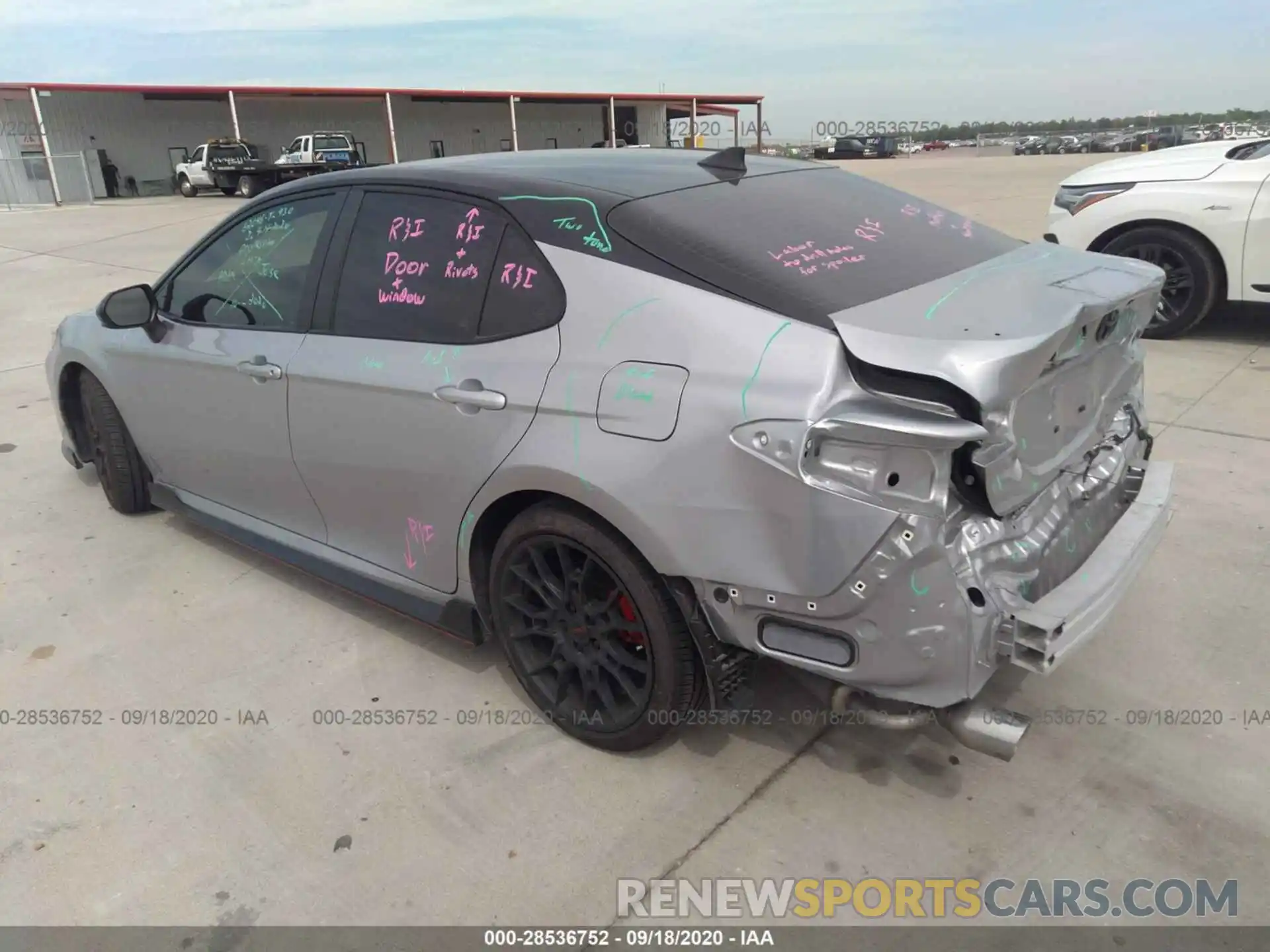 3 Photograph of a damaged car 4T1NZ1AK2LU037254 TOYOTA CAMRY 2020