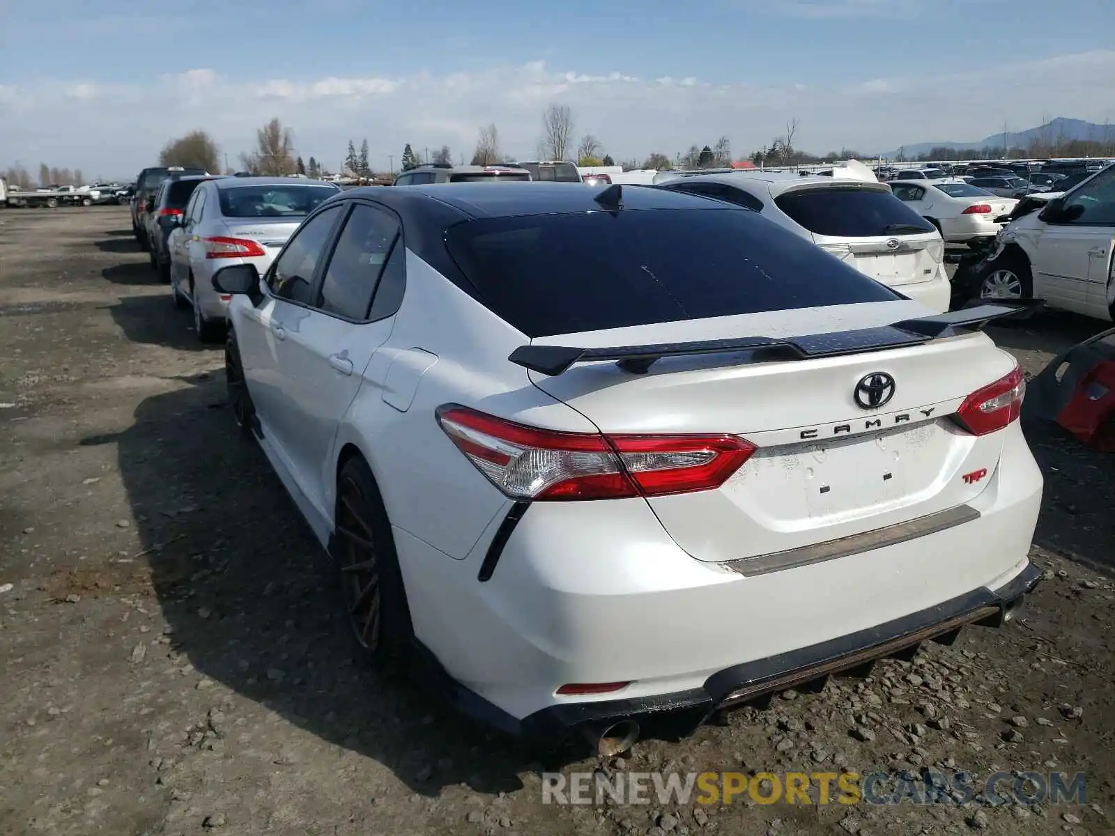 3 Photograph of a damaged car 4T1NZ1AK2LU037786 TOYOTA CAMRY 2020