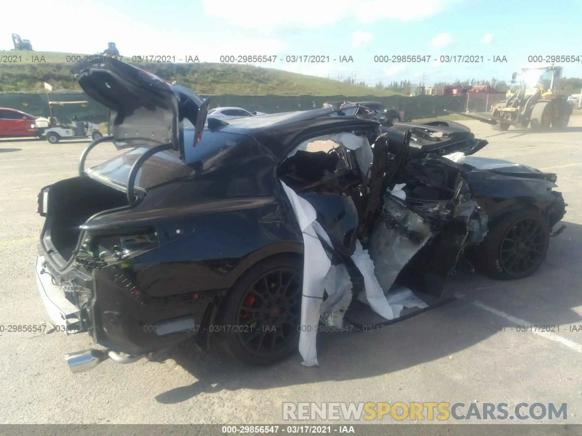 4 Photograph of a damaged car 4T1NZ1AK2LU042423 TOYOTA CAMRY 2020