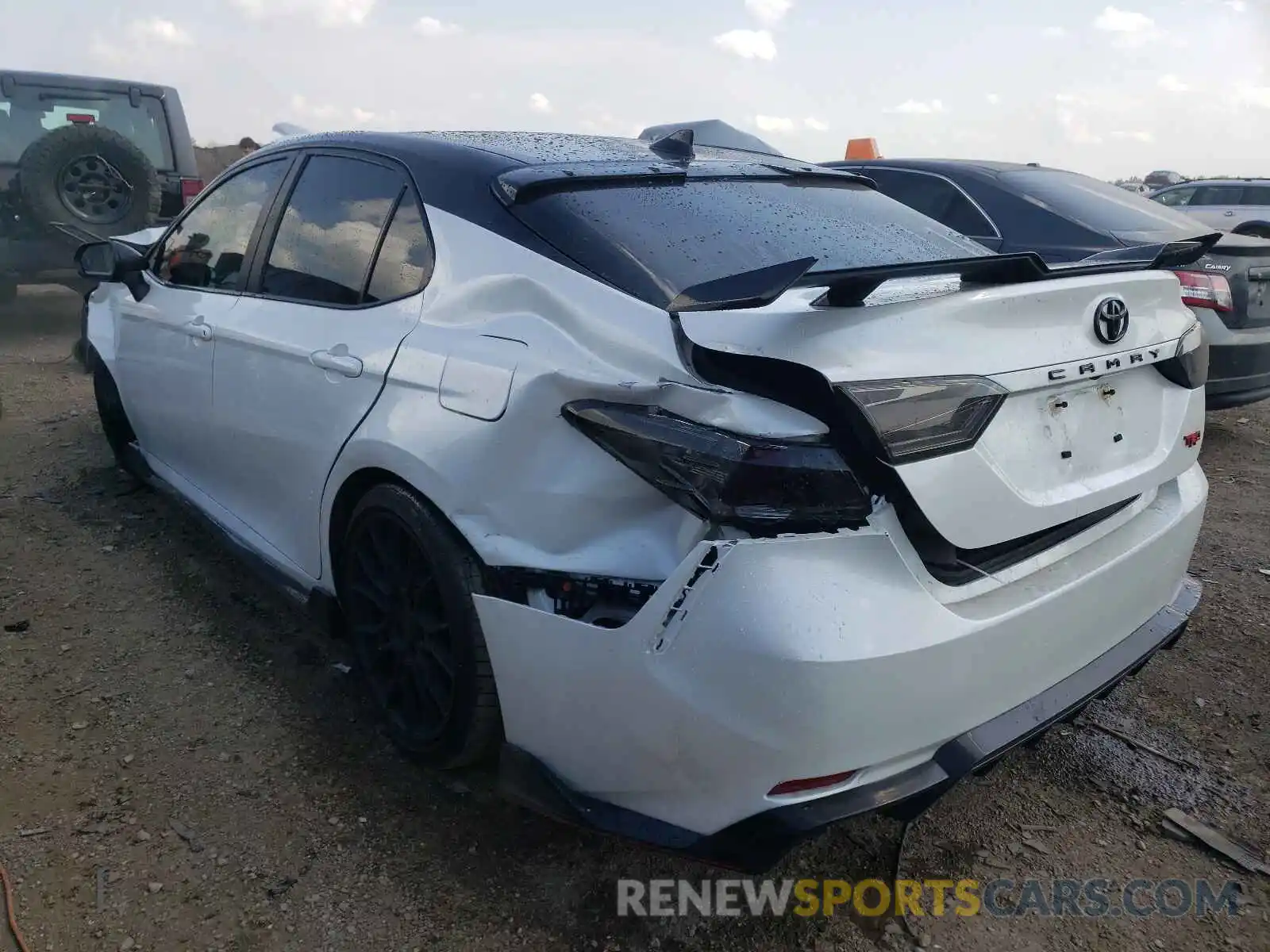 3 Photograph of a damaged car 4T1NZ1AK2LU046777 TOYOTA CAMRY 2020