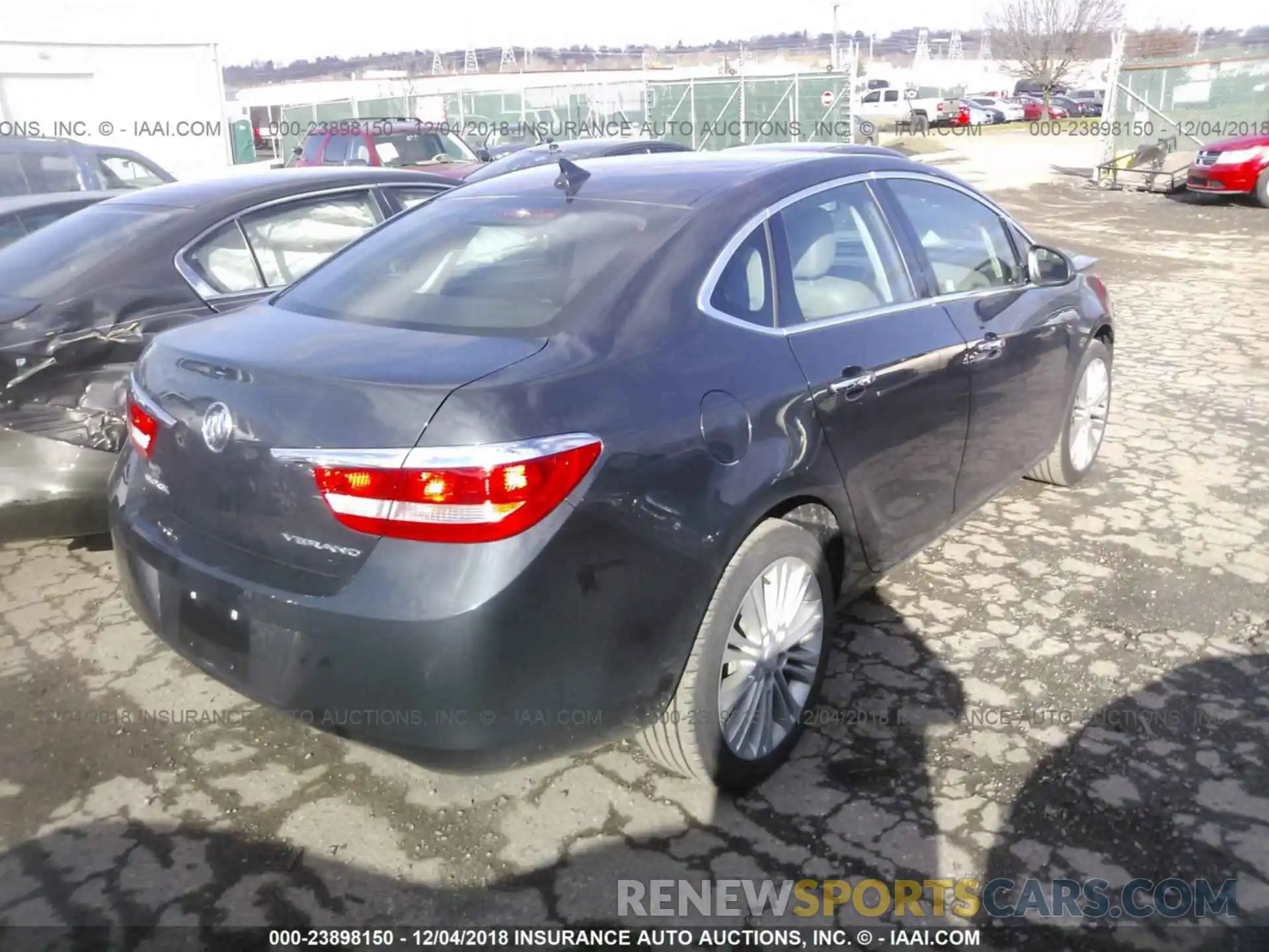 4 Photograph of a damaged car 4T1NZ1AK3LU035187 TOYOTA CAMRY 2020