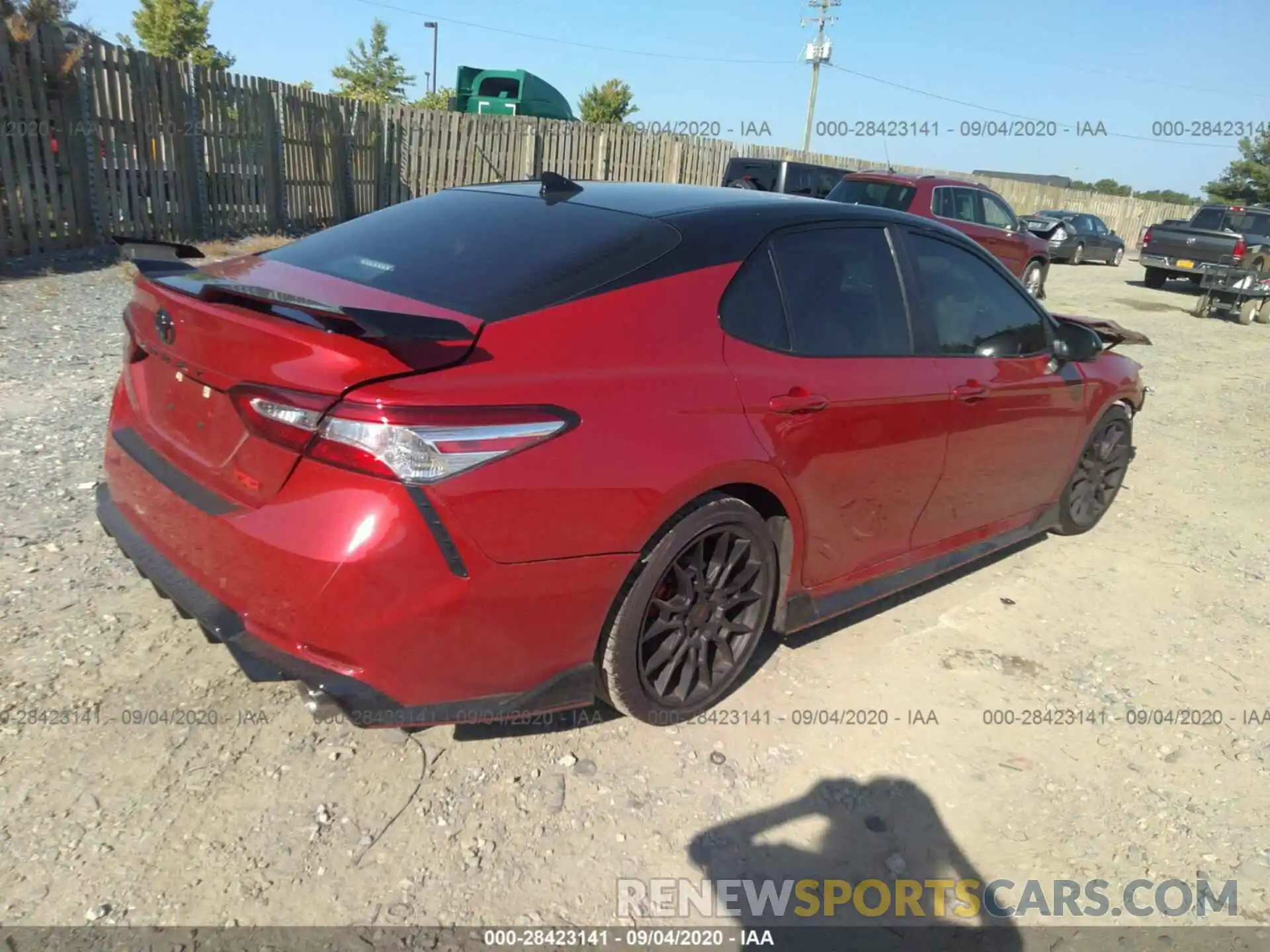 4 Photograph of a damaged car 4T1NZ1AK3LU035495 TOYOTA CAMRY 2020