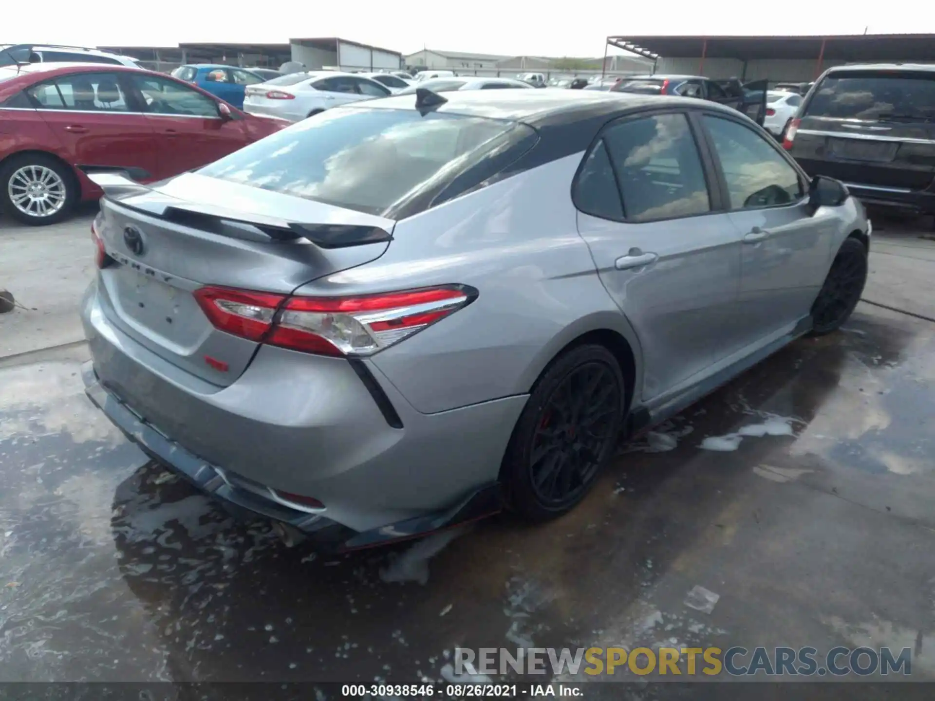 4 Photograph of a damaged car 4T1NZ1AK3LU037330 TOYOTA CAMRY 2020