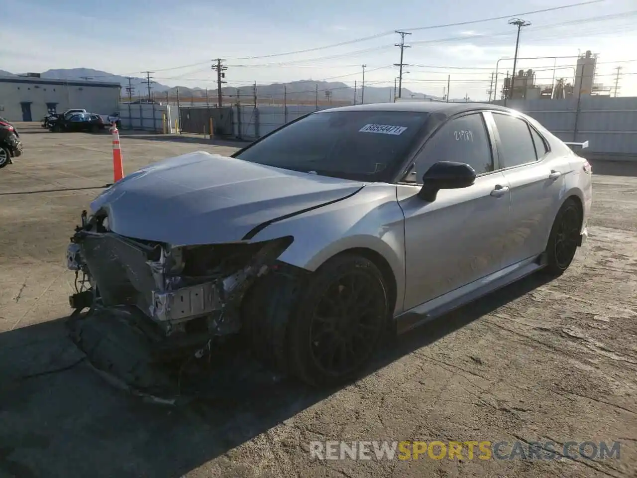 2 Photograph of a damaged car 4T1NZ1AK3LU038025 TOYOTA CAMRY 2020