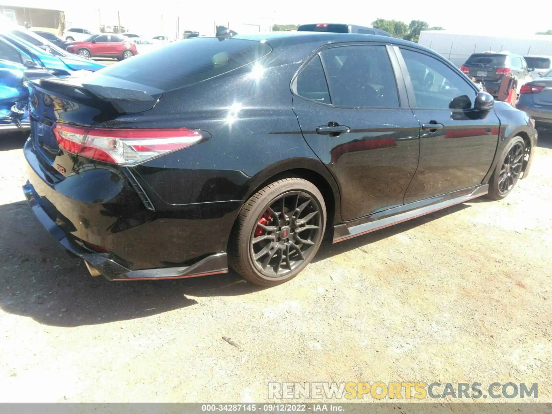 4 Photograph of a damaged car 4T1NZ1AK3LU039143 TOYOTA CAMRY 2020