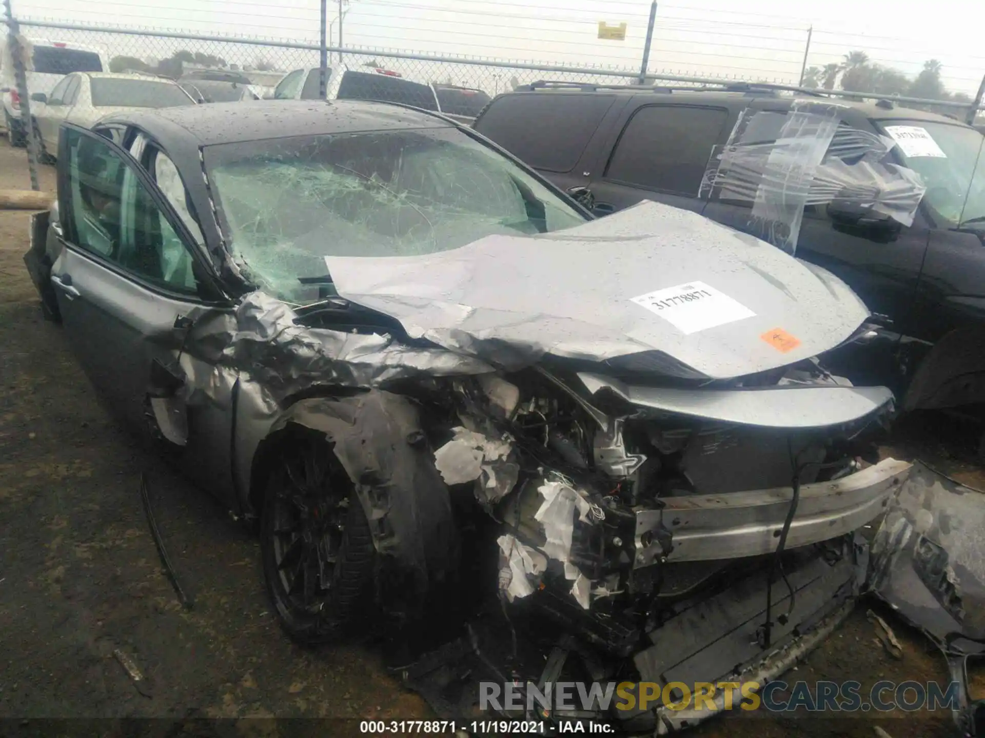 1 Photograph of a damaged car 4T1NZ1AK4LU033366 TOYOTA CAMRY 2020