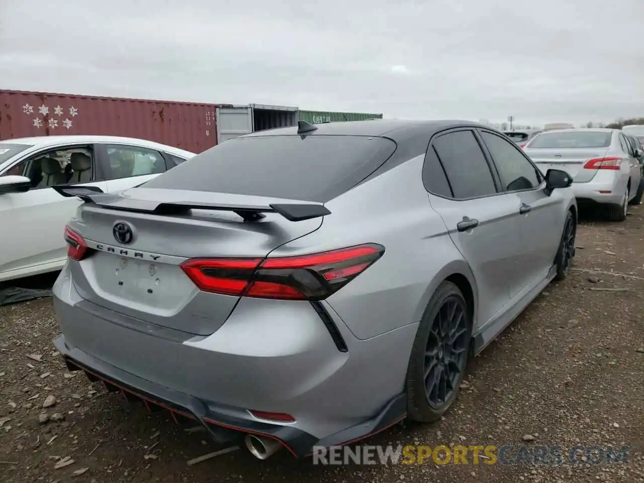 4 Photograph of a damaged car 4T1NZ1AK4LU034890 TOYOTA CAMRY 2020