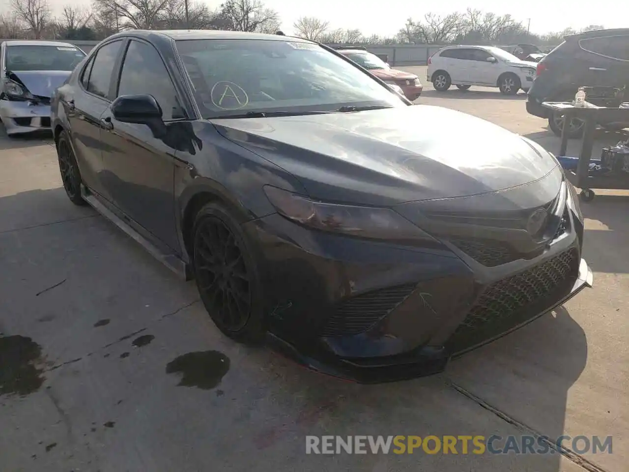 1 Photograph of a damaged car 4T1NZ1AK4LU035361 TOYOTA CAMRY 2020