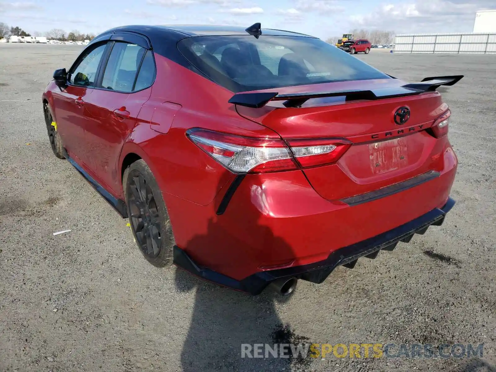 3 Photograph of a damaged car 4T1NZ1AK4LU038213 TOYOTA CAMRY 2020