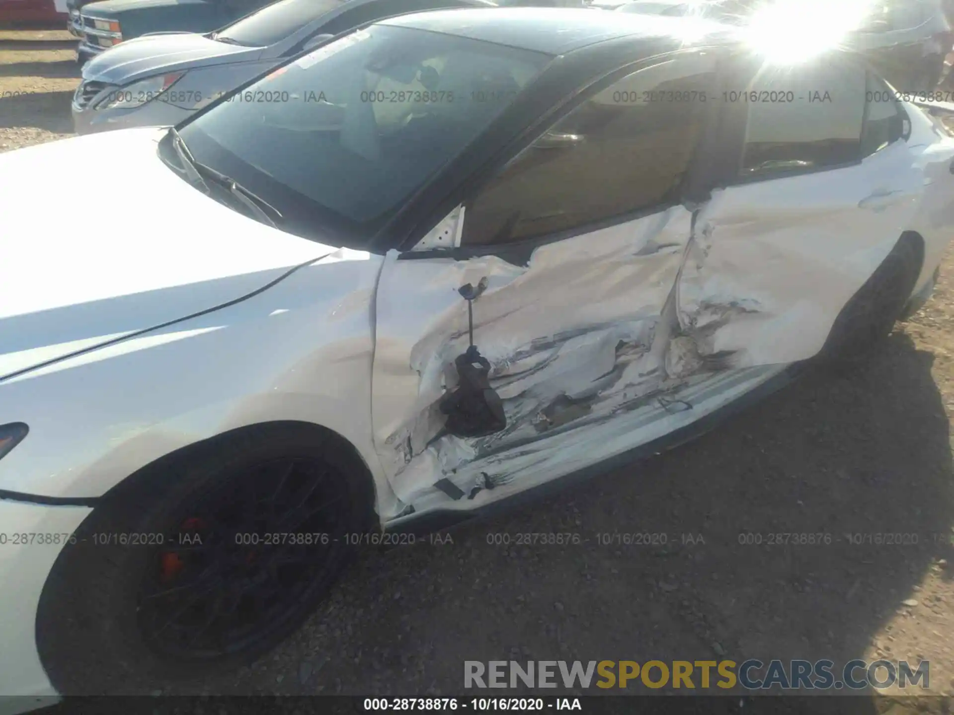 6 Photograph of a damaged car 4T1NZ1AK4LU039099 TOYOTA CAMRY 2020