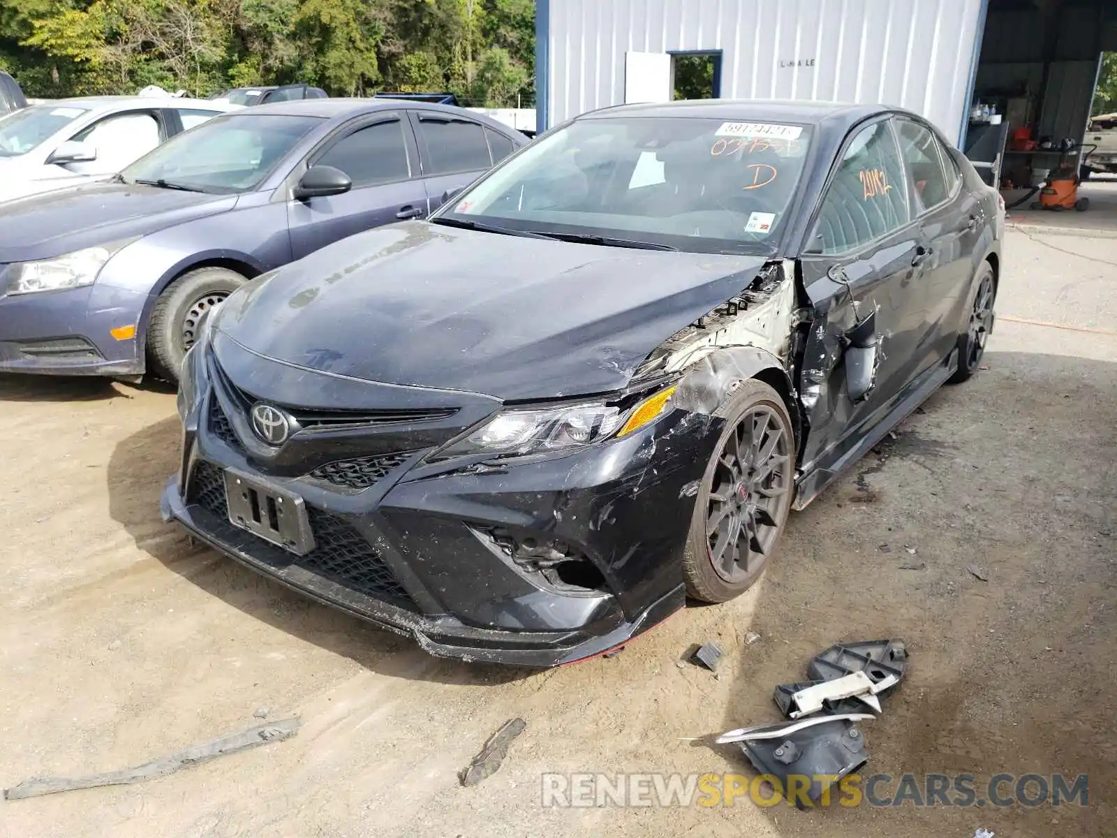 2 Photograph of a damaged car 4T1NZ1AK4LU039555 TOYOTA CAMRY 2020