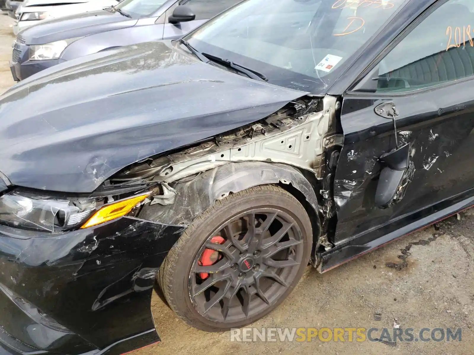 9 Photograph of a damaged car 4T1NZ1AK4LU039555 TOYOTA CAMRY 2020