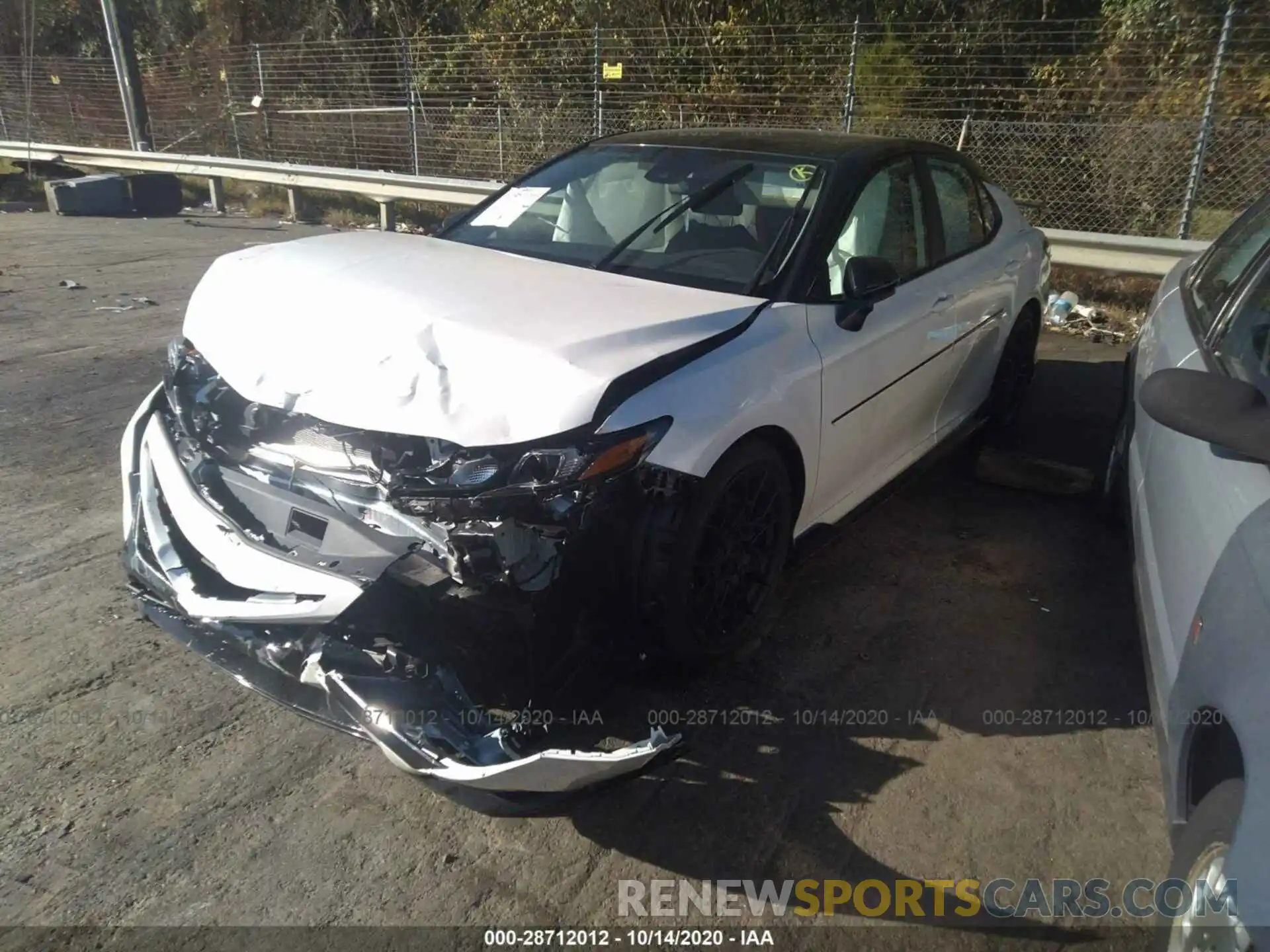 2 Photograph of a damaged car 4T1NZ1AK4LU042116 TOYOTA CAMRY 2020