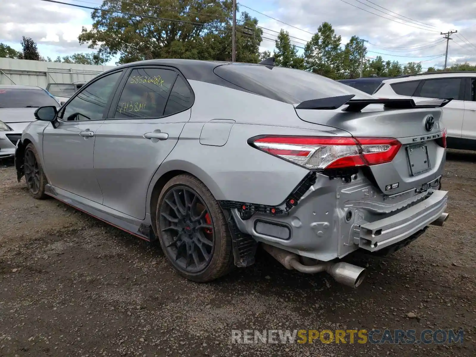 3 Photograph of a damaged car 4T1NZ1AK4LU044044 TOYOTA CAMRY 2020