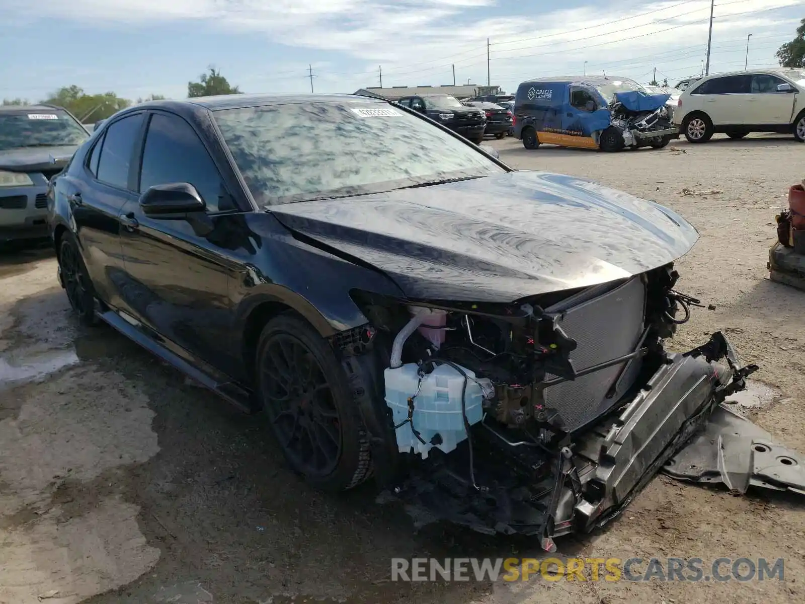 1 Photograph of a damaged car 4T1NZ1AK4LU044142 TOYOTA CAMRY 2020