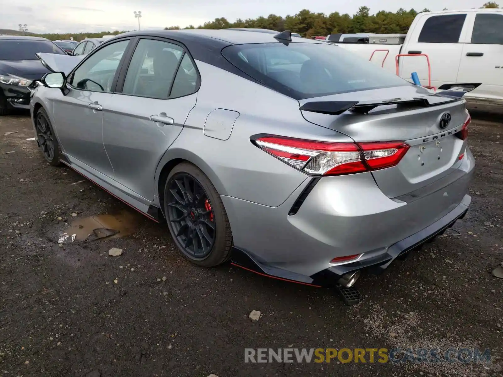 3 Photograph of a damaged car 4T1NZ1AK4LU046103 TOYOTA CAMRY 2020