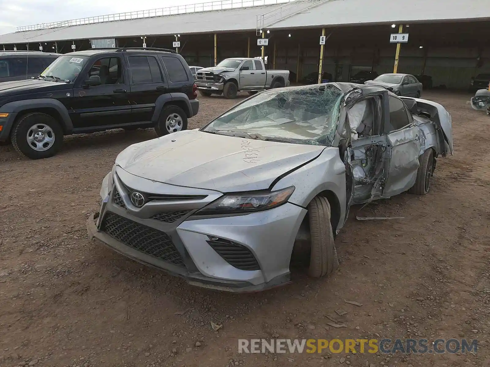 2 Photograph of a damaged car 4T1NZ1AK4LU046604 TOYOTA CAMRY 2020