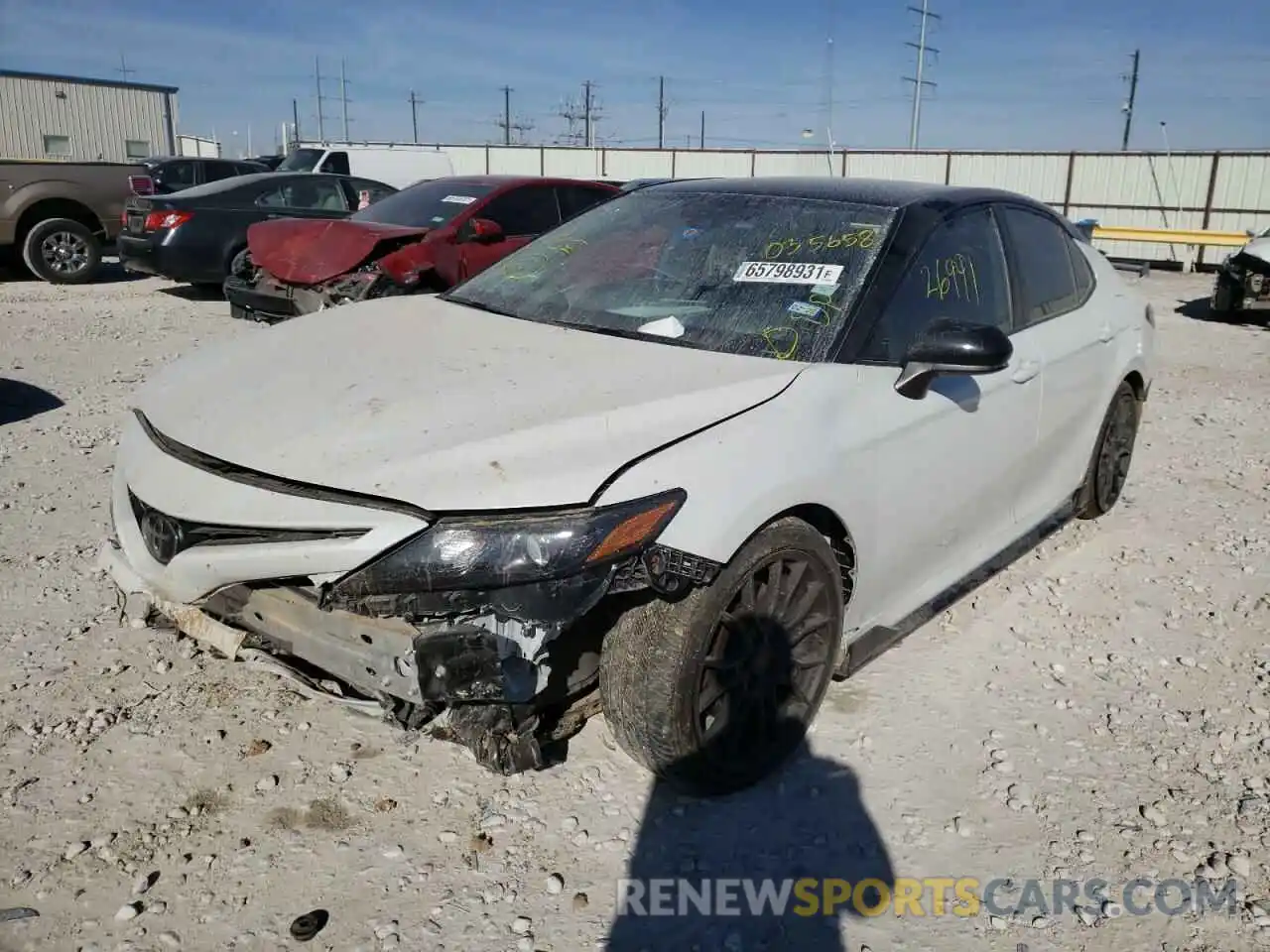 2 Photograph of a damaged car 4T1NZ1AK5LU035658 TOYOTA CAMRY 2020