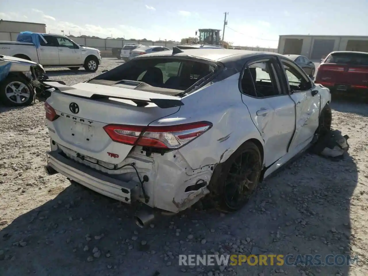 4 Photograph of a damaged car 4T1NZ1AK5LU035658 TOYOTA CAMRY 2020