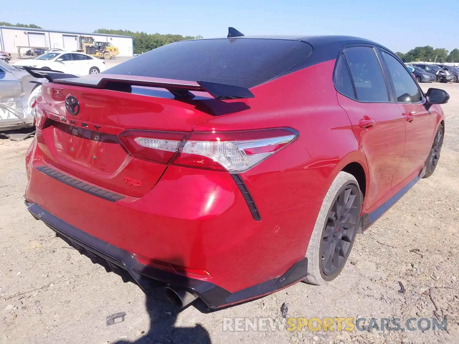 4 Photograph of a damaged car 4T1NZ1AK5LU040715 TOYOTA CAMRY 2020