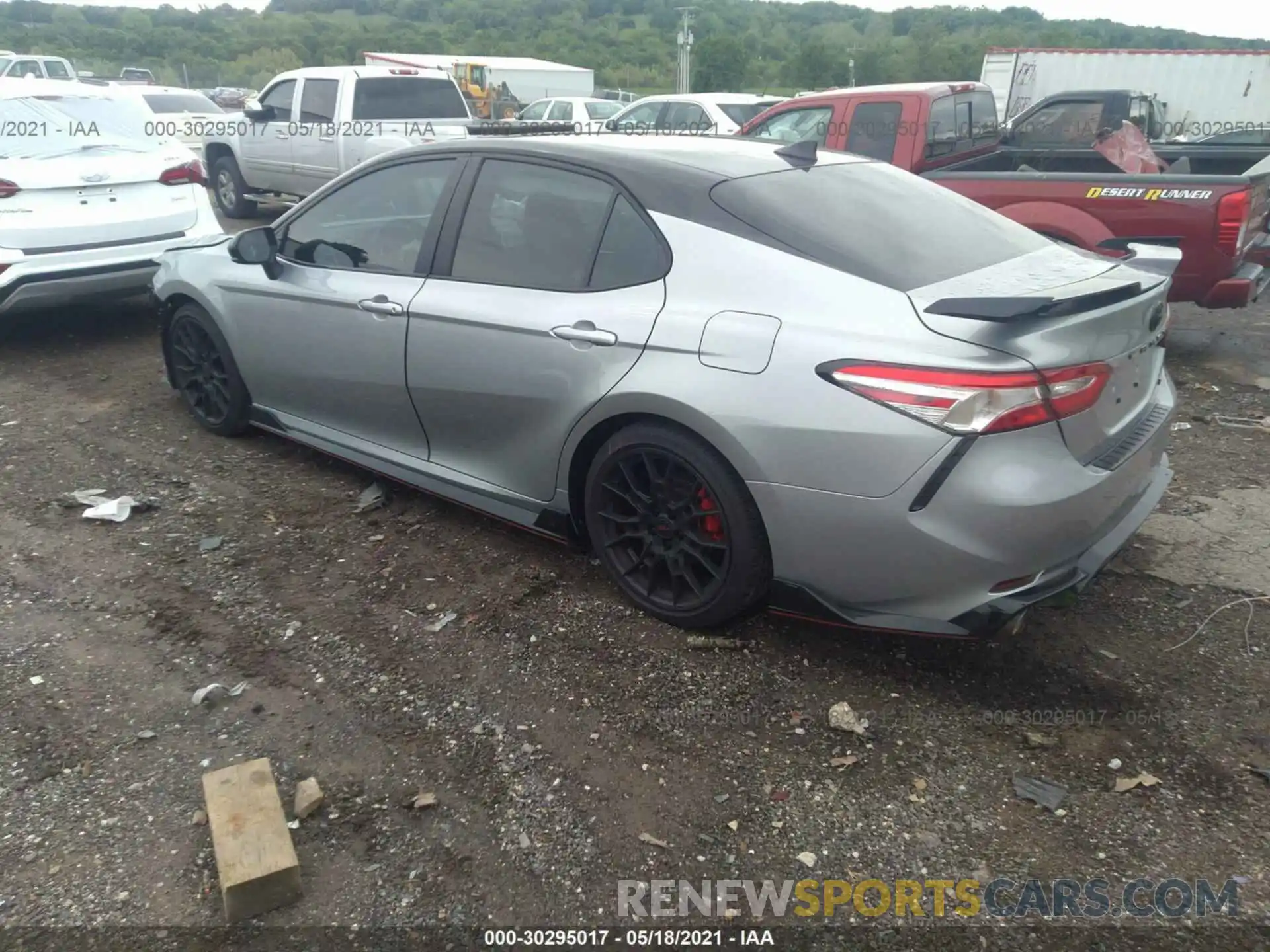 3 Photograph of a damaged car 4T1NZ1AK5LU045042 TOYOTA CAMRY 2020