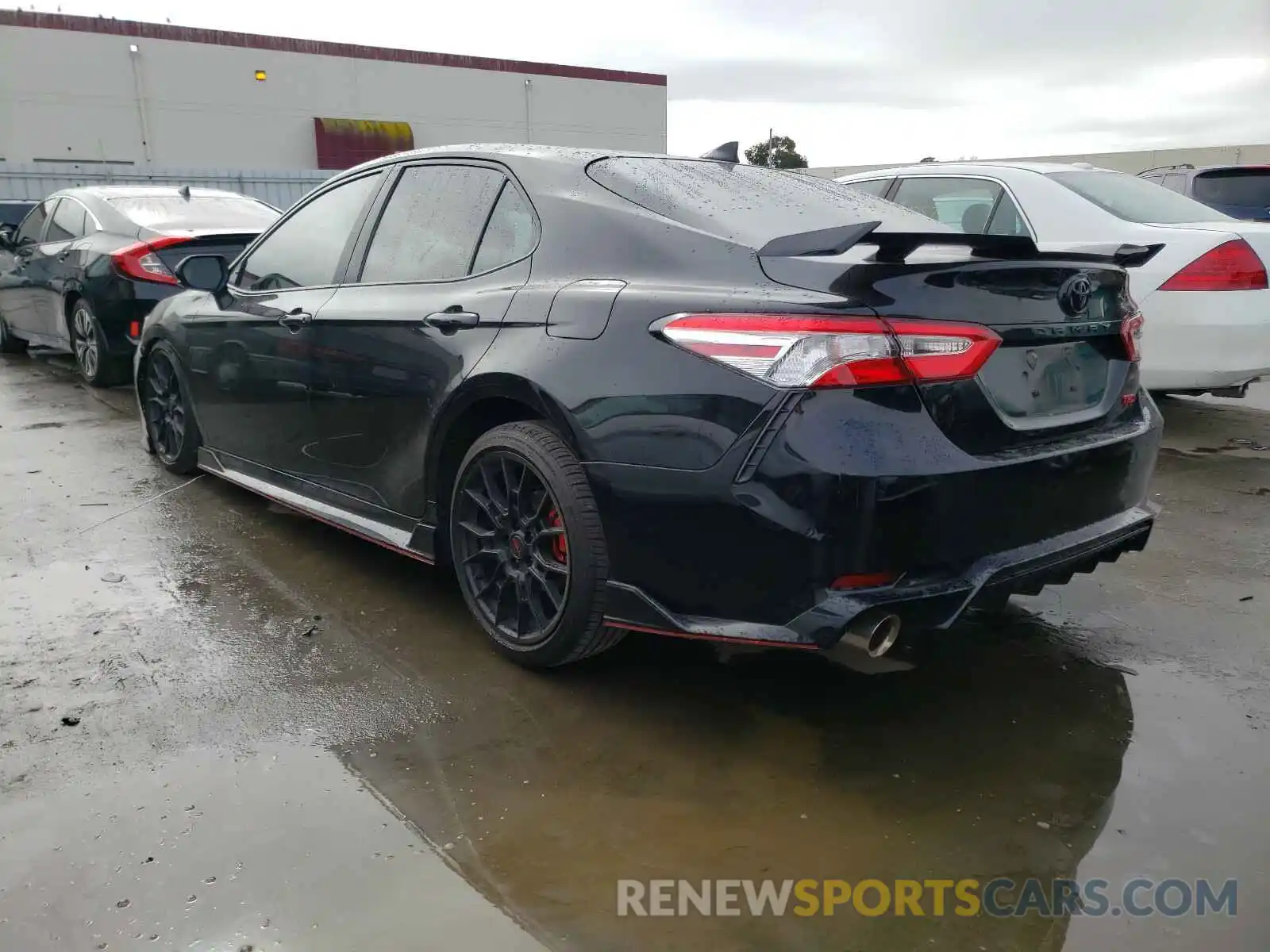 3 Photograph of a damaged car 4T1NZ1AK6LU035619 TOYOTA CAMRY 2020