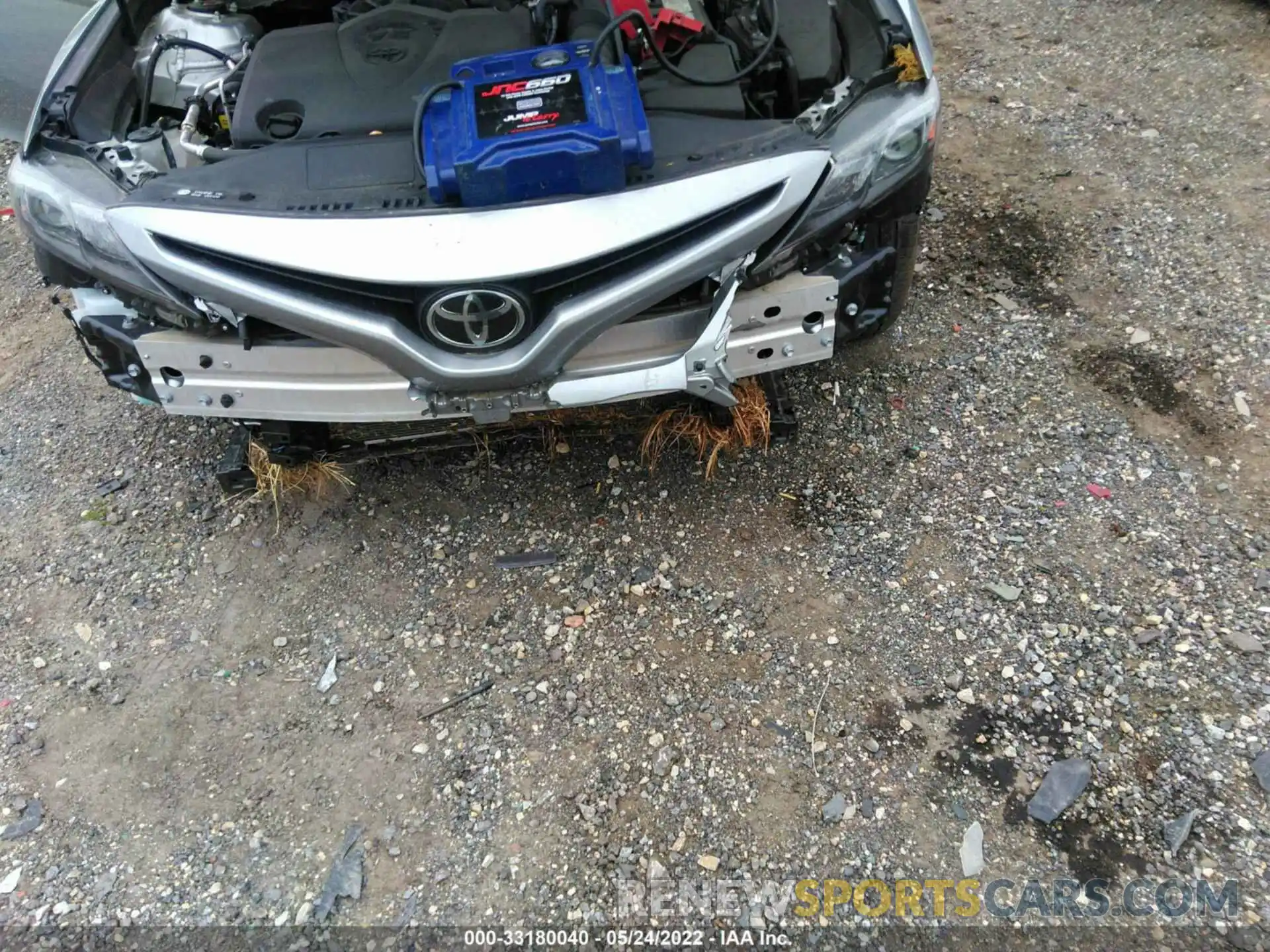 6 Photograph of a damaged car 4T1NZ1AK6LU036284 TOYOTA CAMRY 2020