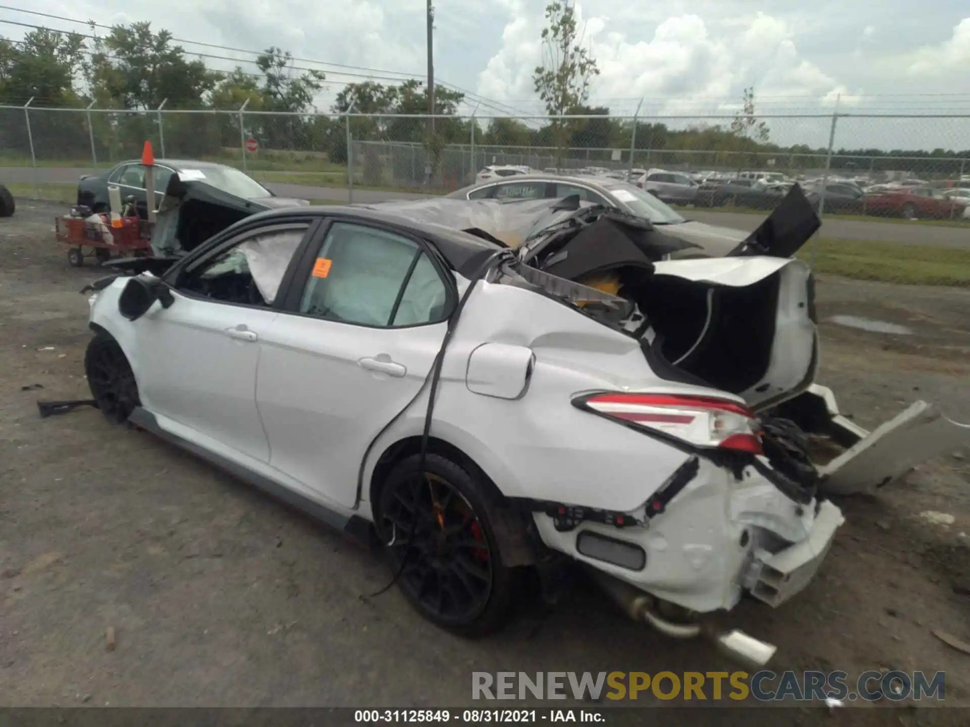 3 Photograph of a damaged car 4T1NZ1AK6LU036317 TOYOTA CAMRY 2020