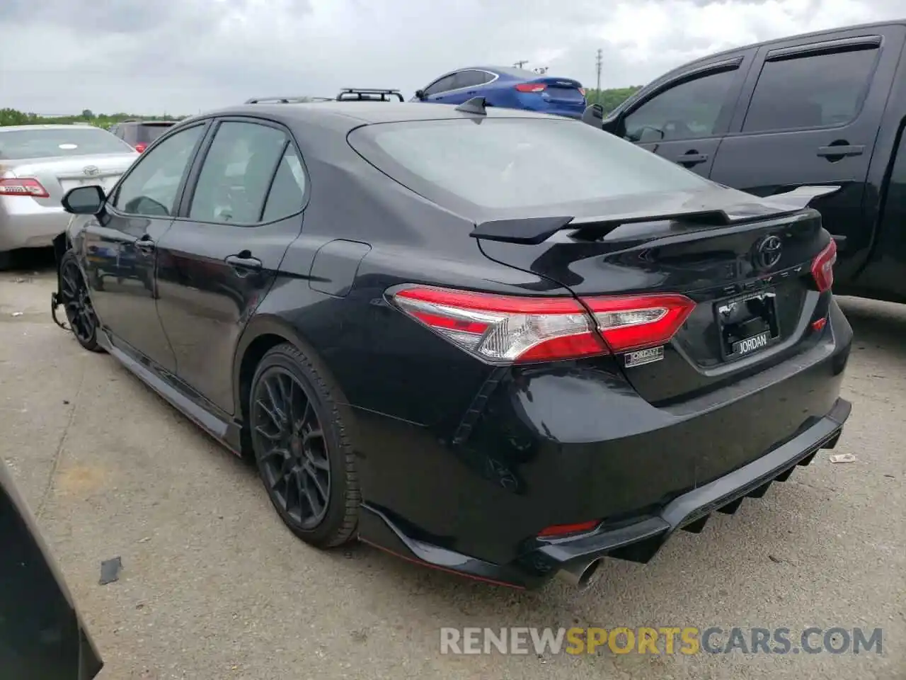 3 Photograph of a damaged car 4T1NZ1AK6LU038522 TOYOTA CAMRY 2020