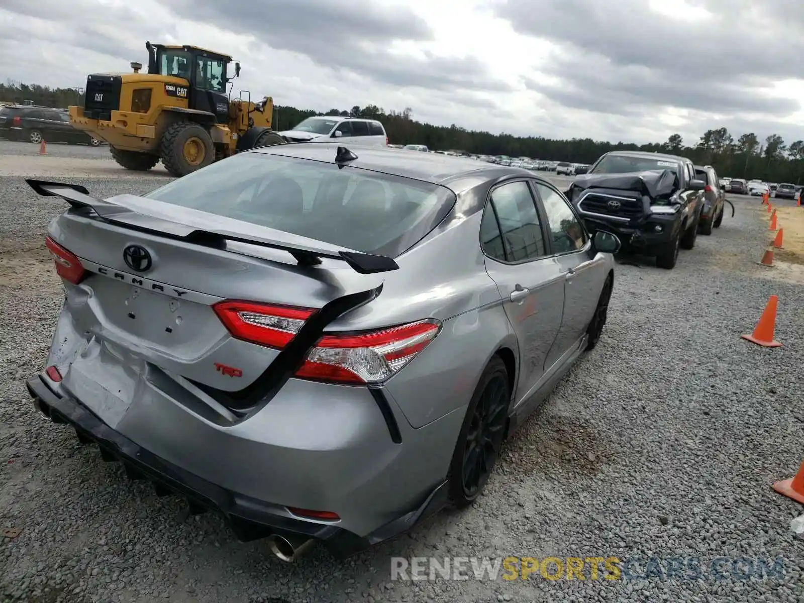 4 Photograph of a damaged car 4T1NZ1AK6LU044093 TOYOTA CAMRY 2020