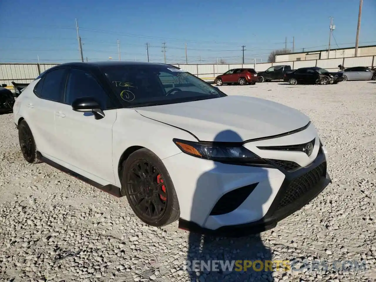 1 Photograph of a damaged car 4T1NZ1AK7LU033653 TOYOTA CAMRY 2020