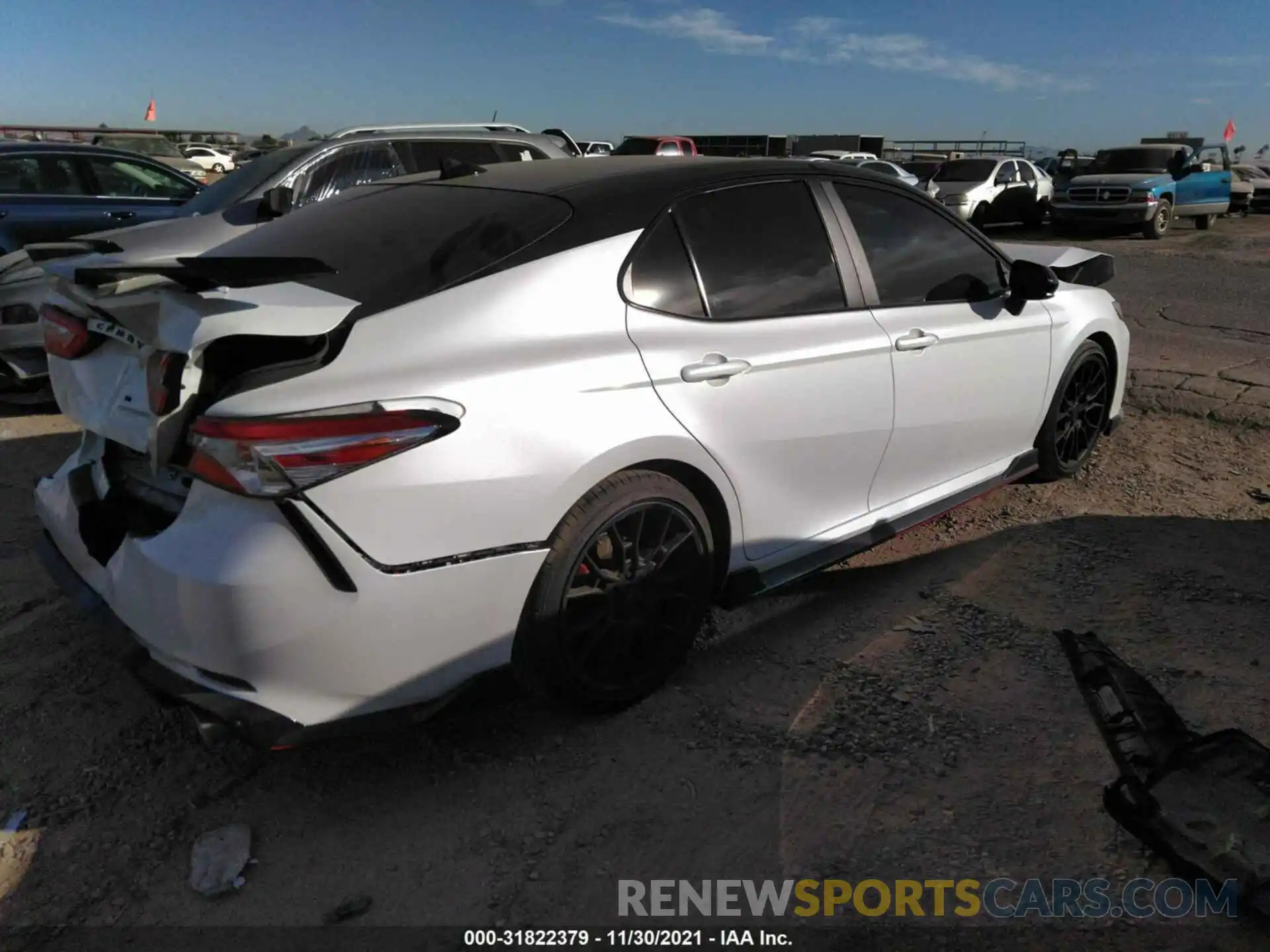 4 Photograph of a damaged car 4T1NZ1AK7LU038030 TOYOTA CAMRY 2020