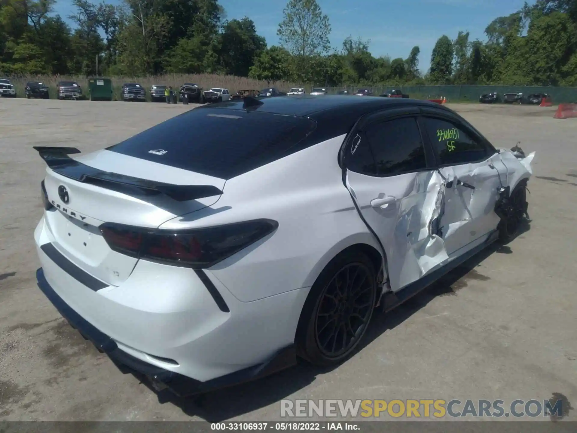 4 Photograph of a damaged car 4T1NZ1AK7LU038769 TOYOTA CAMRY 2020