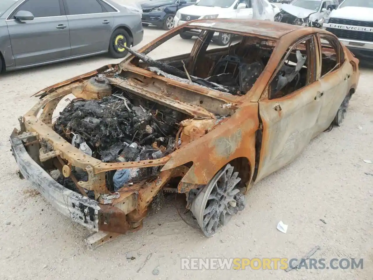 2 Photograph of a damaged car 4T1NZ1AK7LU046550 TOYOTA CAMRY 2020